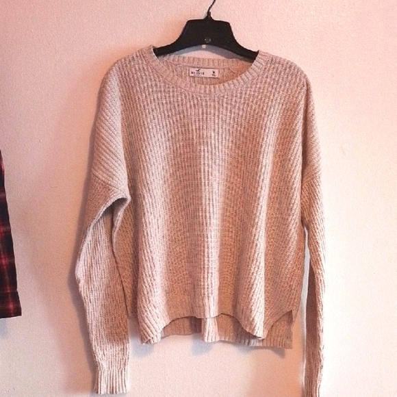 Hollister Oatmeal Knit Sweater - Picture 1 of 3